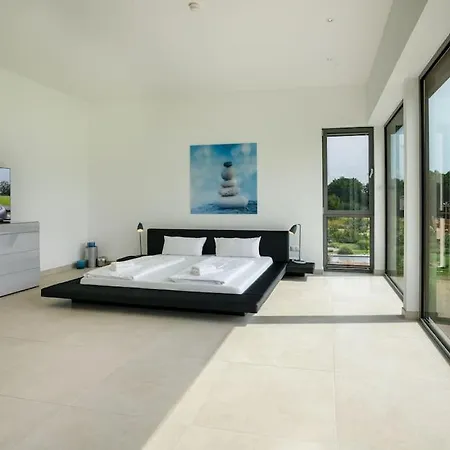Villa Designervilla Am Haff *